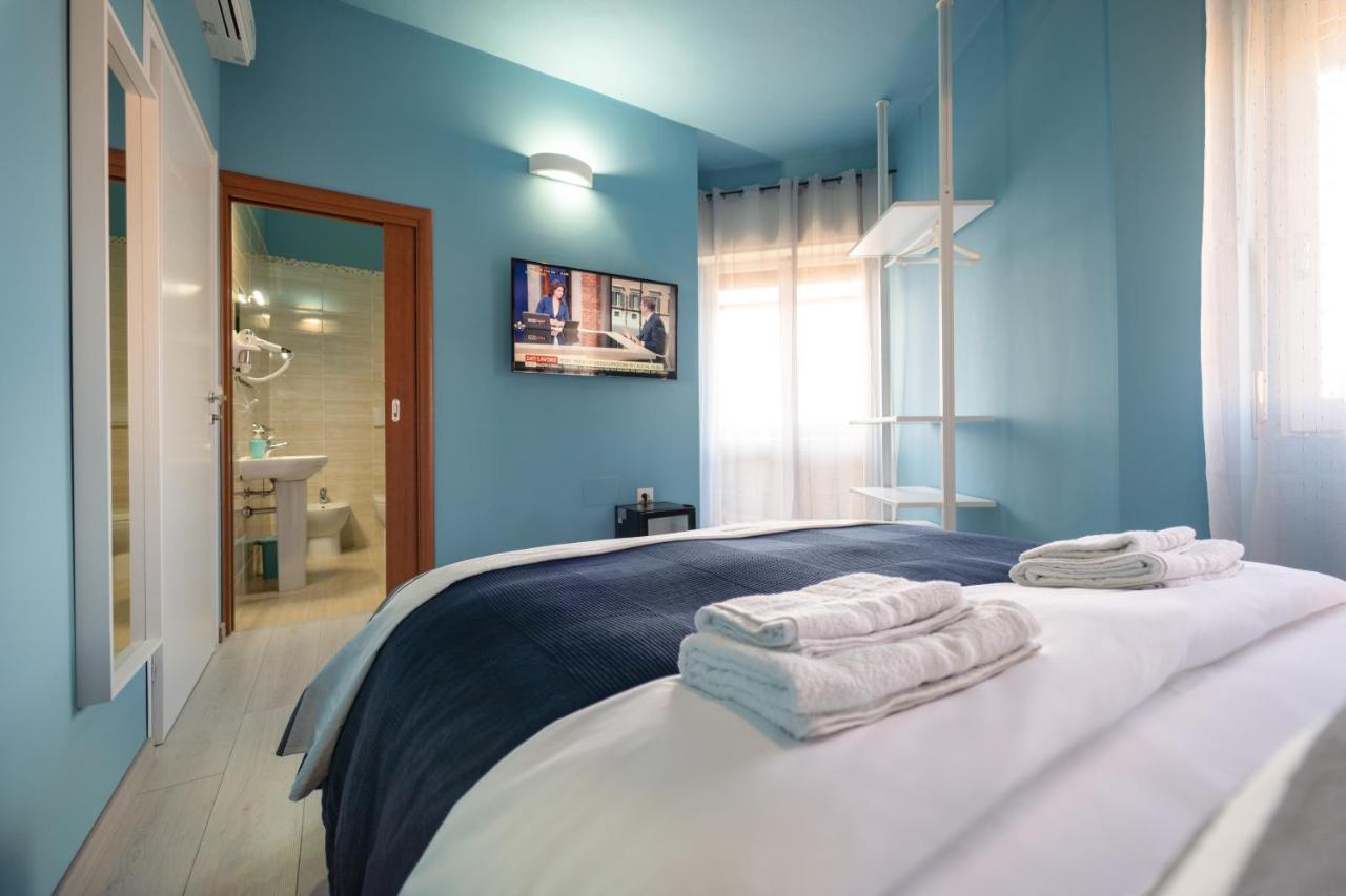 Boutique Rooms Carbonazzi 17 Cagliari Exterior foto